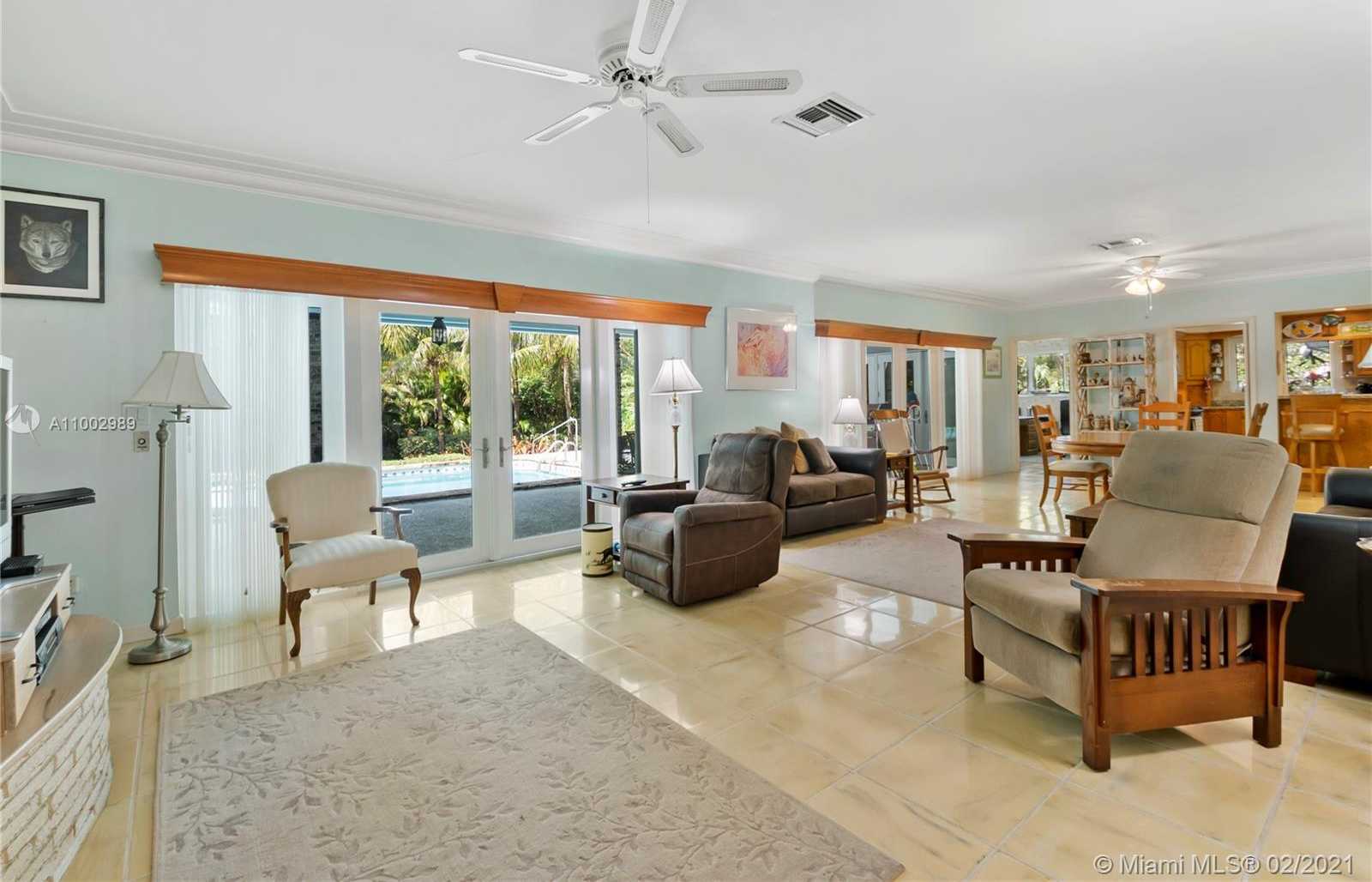 Small Image of 10800 OLD CUTLER RD, Coral Gables Number 17