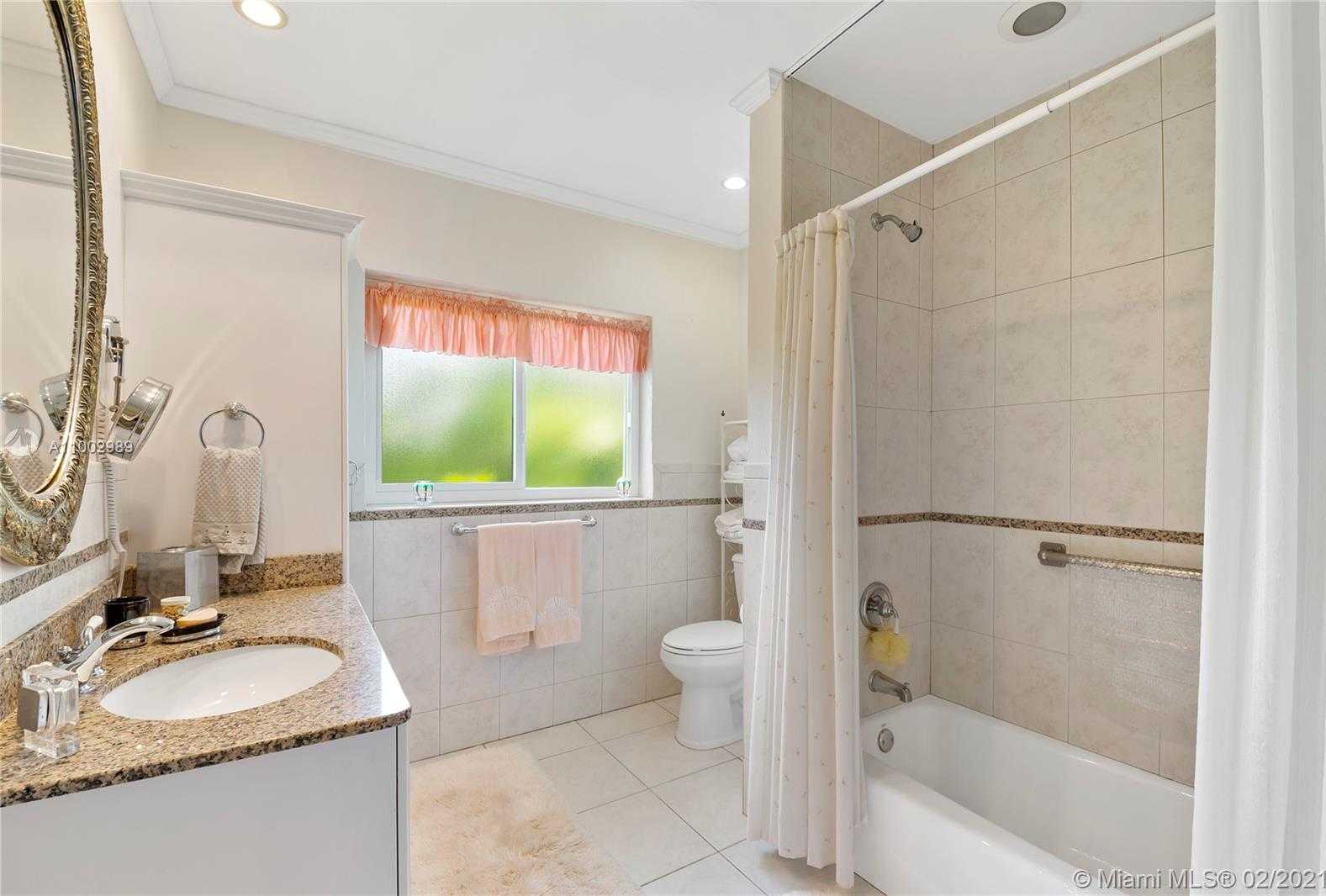 Small Image of 10800 OLD CUTLER RD, Coral Gables Number 18