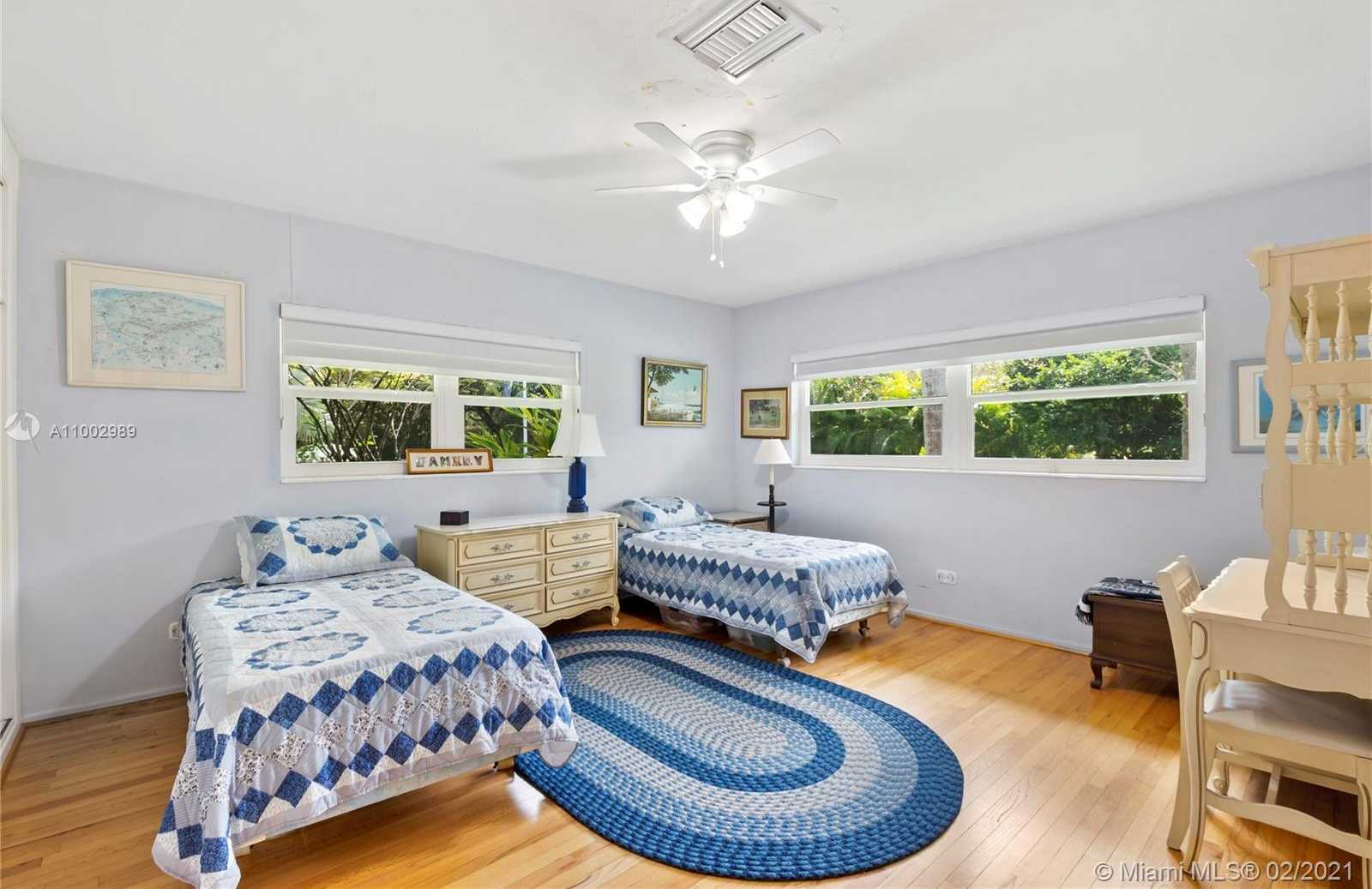 Small Image of 10800 OLD CUTLER RD, Coral Gables Number 20