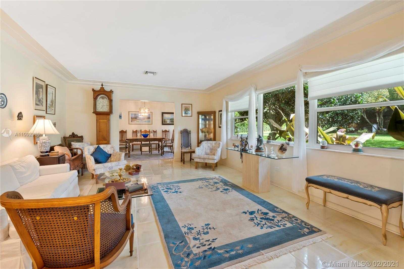 Small Image of 10800 OLD CUTLER RD, Coral Gables Number 3