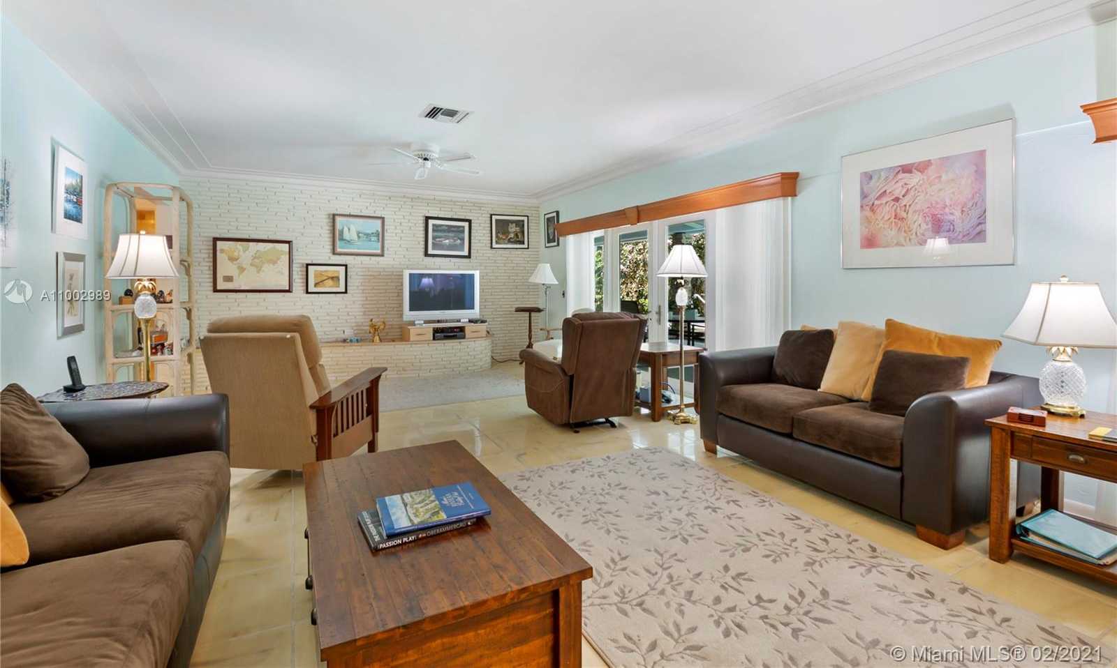 Small Image of 10800 OLD CUTLER RD, Coral Gables Number 7