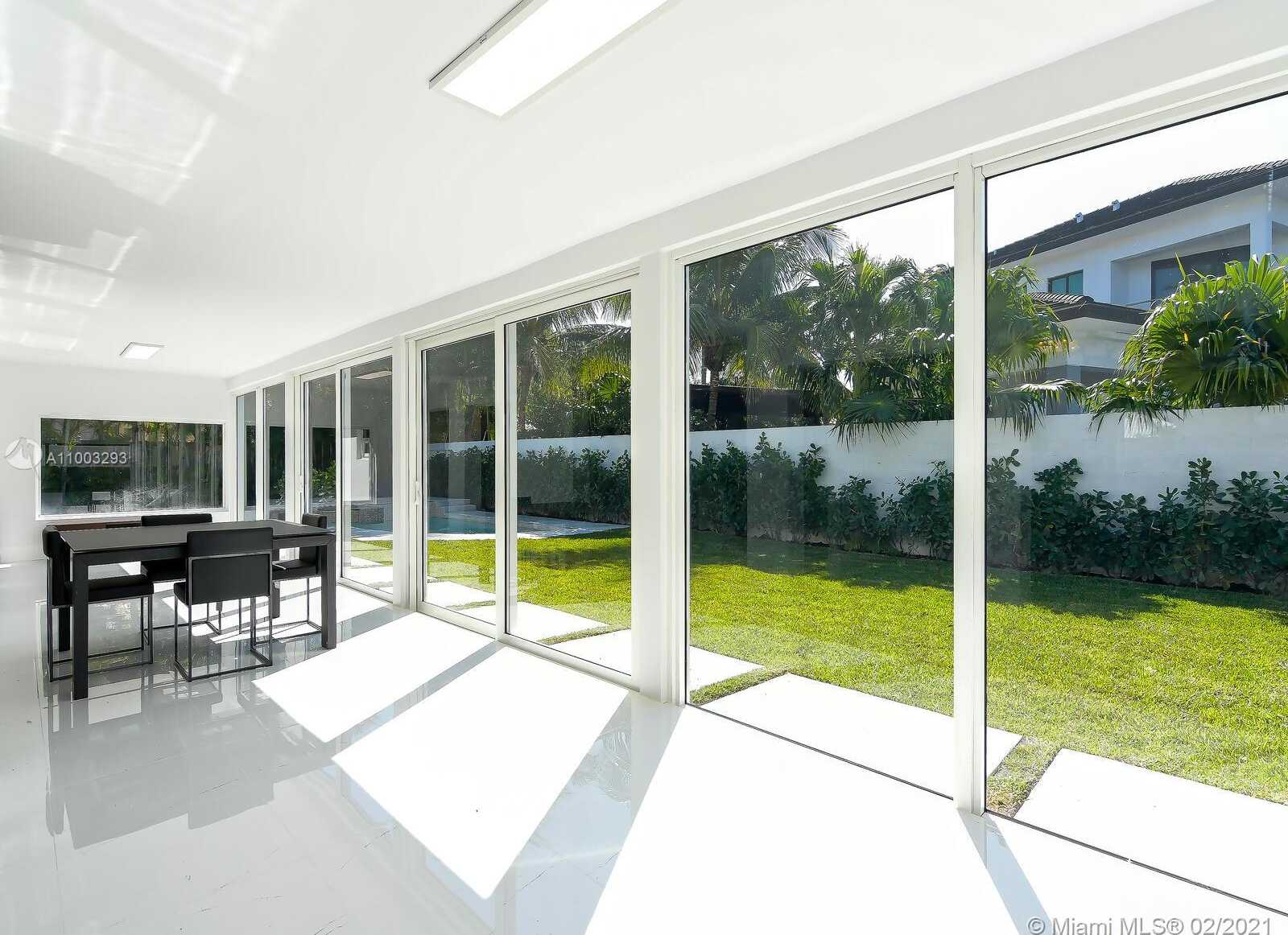 Small Image of 9457 NORTH WEST 54TH DORAL CIR LN, Doral Number 9