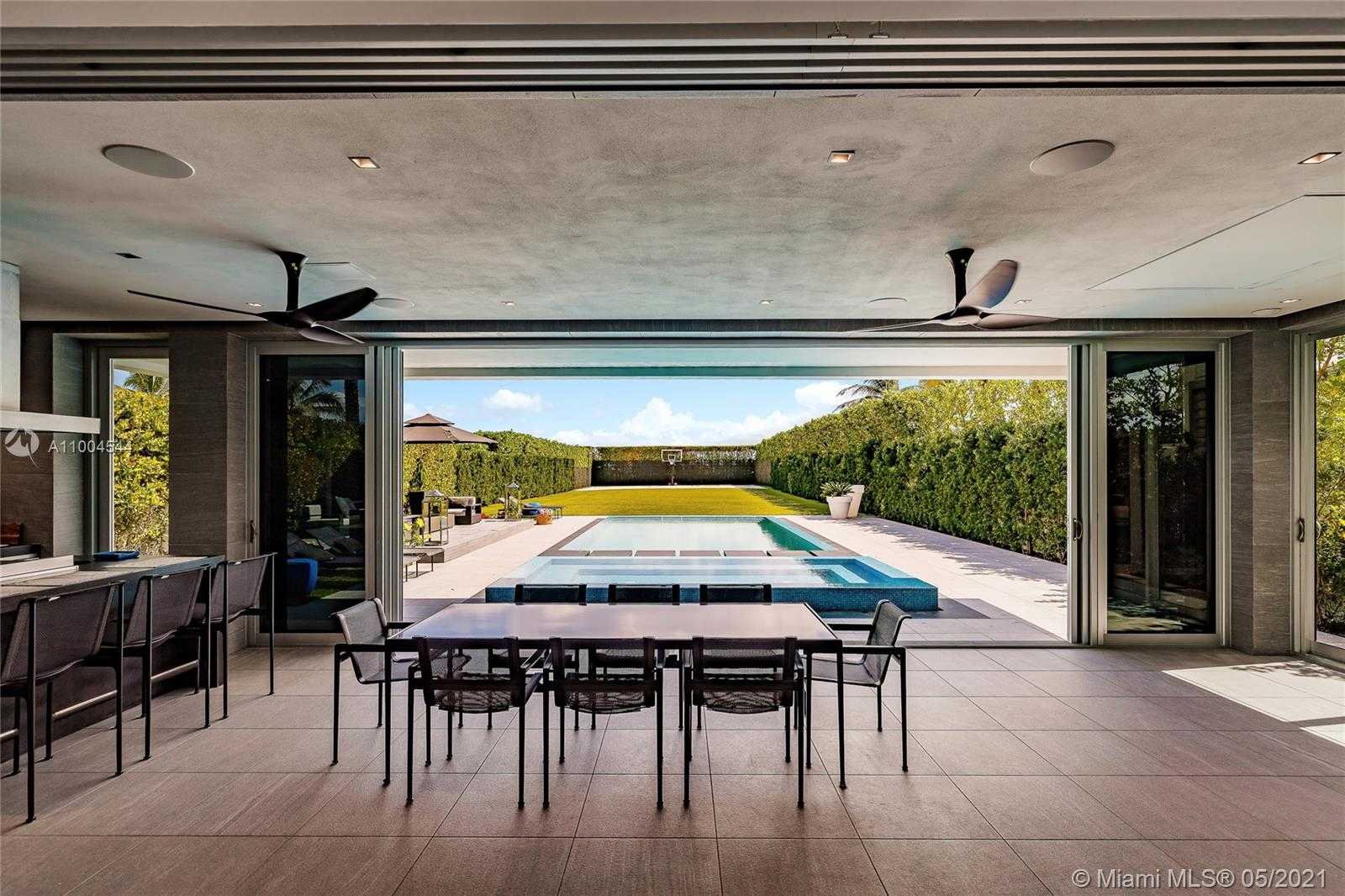 Small Image of 7717 ATLANTIC WAY, Miami Beach Number 16