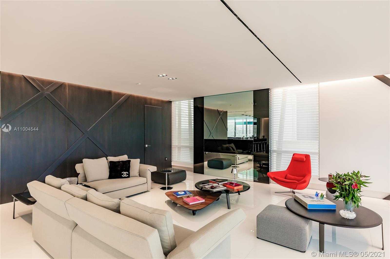 Small Image of 7717 ATLANTIC WAY, Miami Beach Number 20