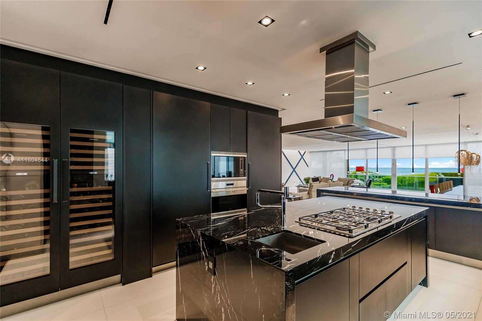 Small Image of 7717 ATLANTIC WAY, Miami Beach Number 26