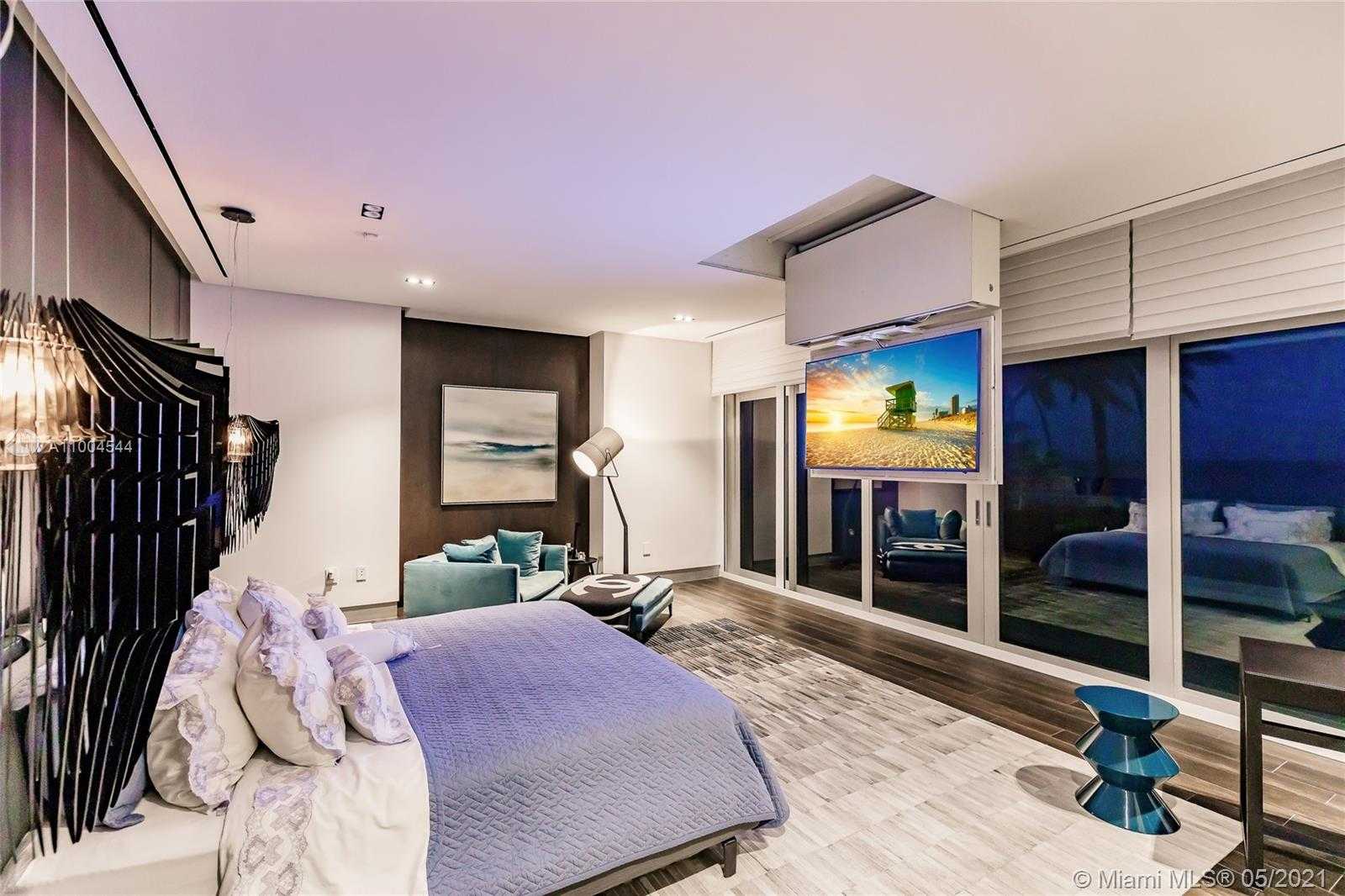 Small Image of 7717 ATLANTIC WAY, Miami Beach Number 40