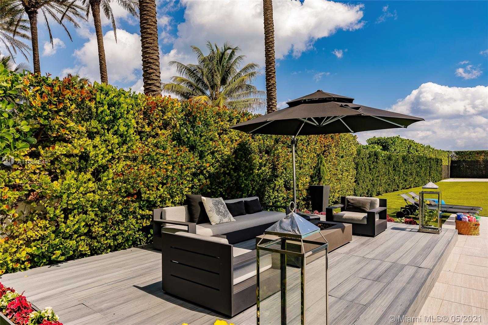 Small Image of 7717 ATLANTIC WAY, Miami Beach Number 65