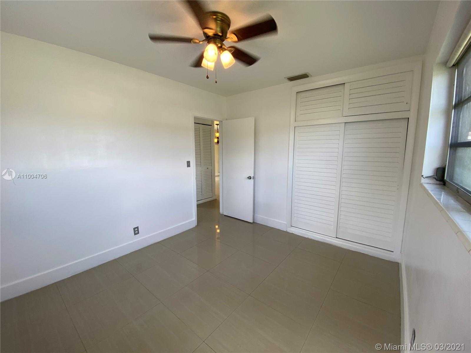 Small Image of 6960 SOUTH WEST 8TH ST, Pembroke Pines Number 16