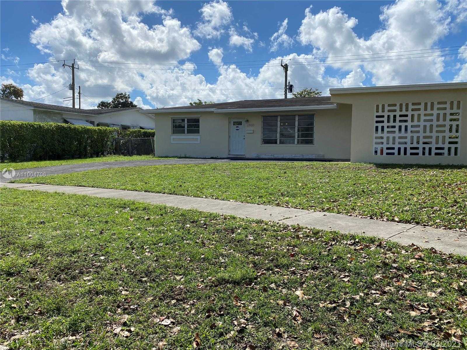 Small Image of 6960 SOUTH WEST 8TH ST, Pembroke Pines Number 2