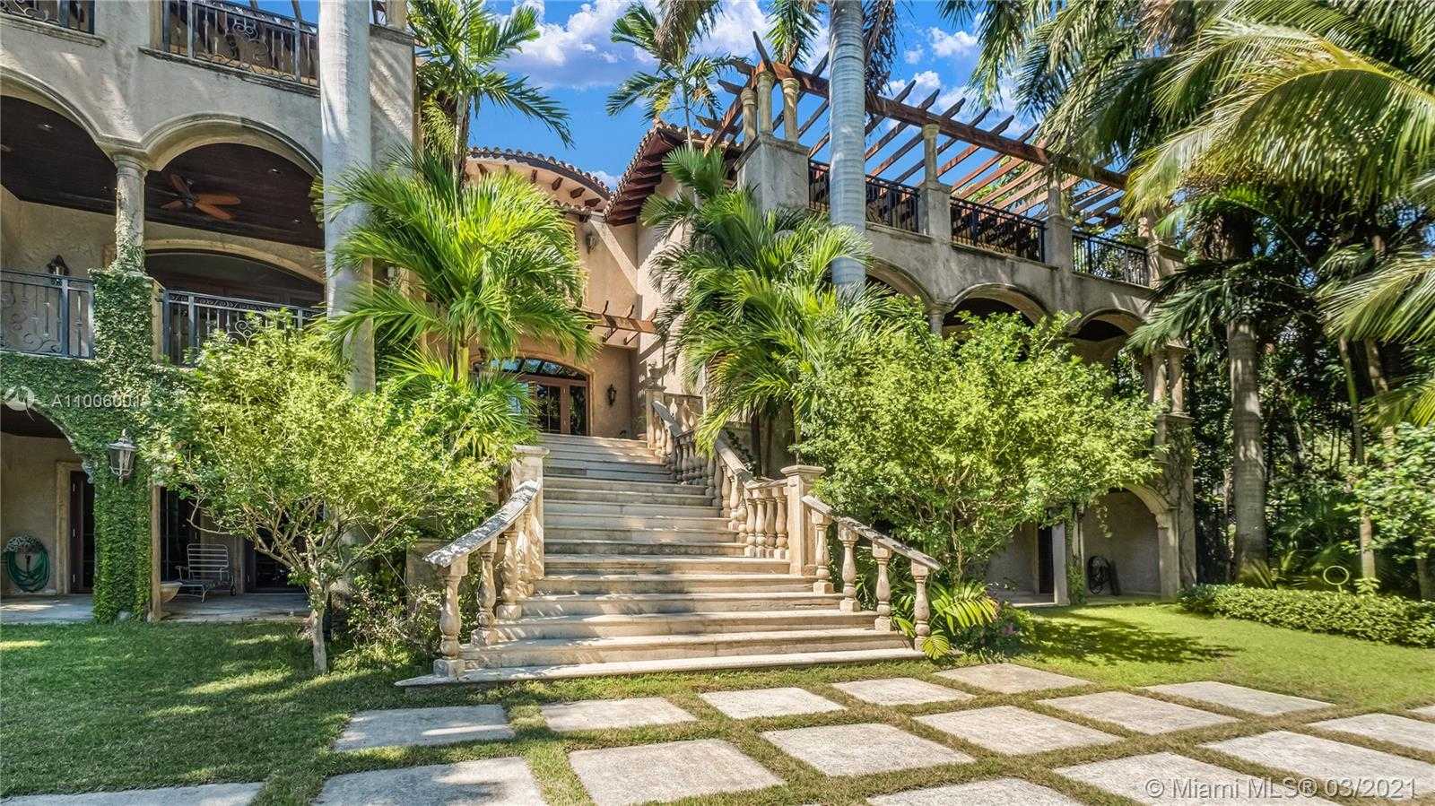 Small Image of 3503 MAIN LODGE DR, Miami Number 11