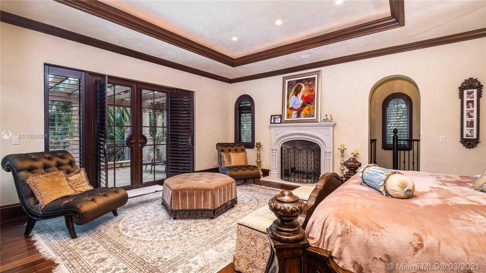 Small Image of 3503 MAIN LODGE DR, Miami Number 19