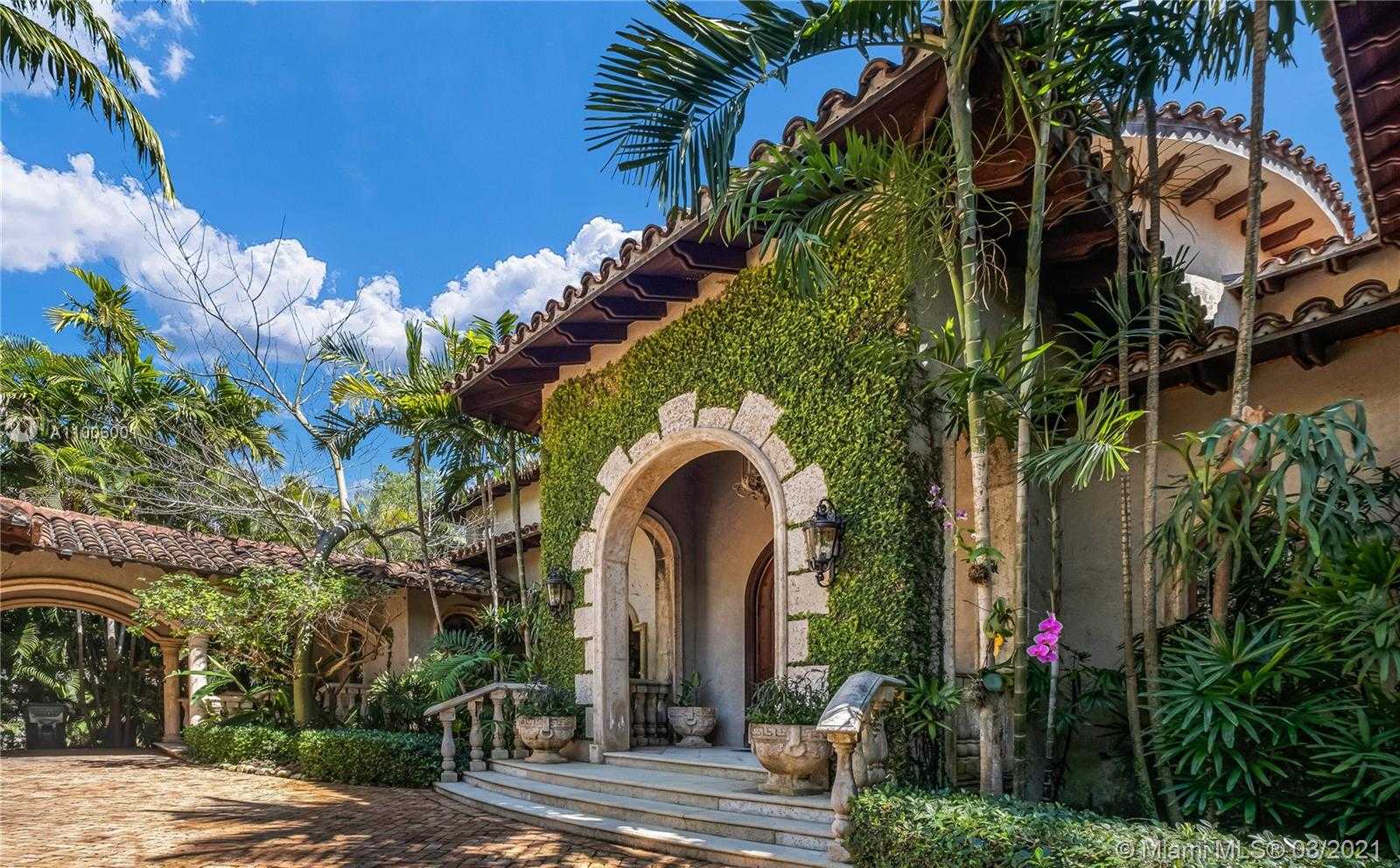 Small Image of 3503 MAIN LODGE DR, Miami Number 2