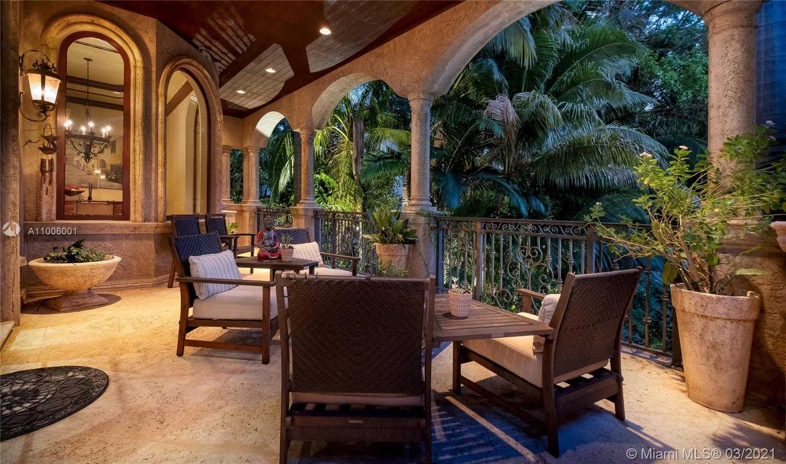 Small Image of 3503 MAIN LODGE DR, Miami Number 30