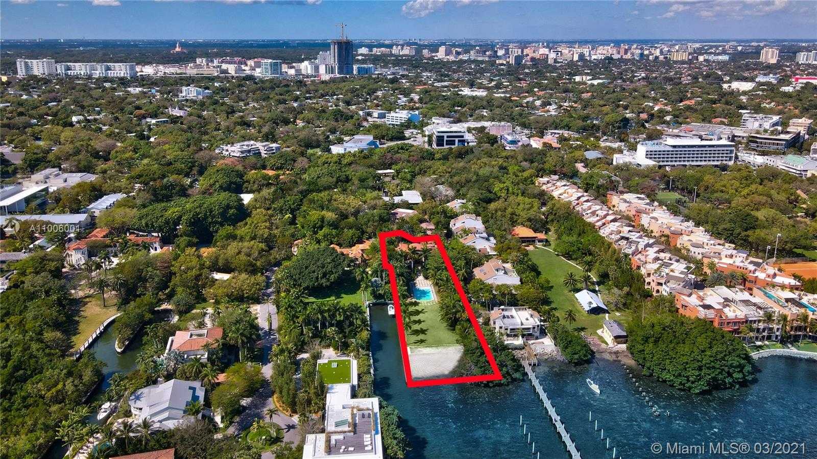 Small Image of 3503 MAIN LODGE DR, Miami Number 6