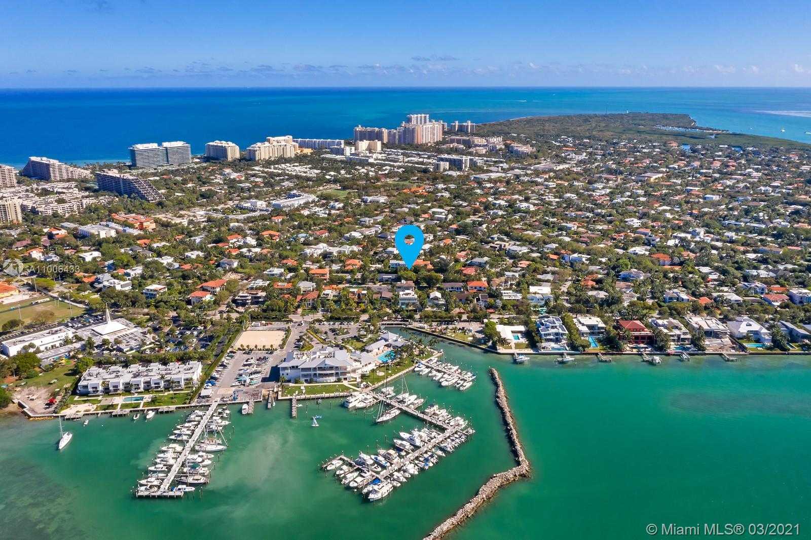Small Image of 230 BUTTONWOOD DR, Key Biscayne Number 24