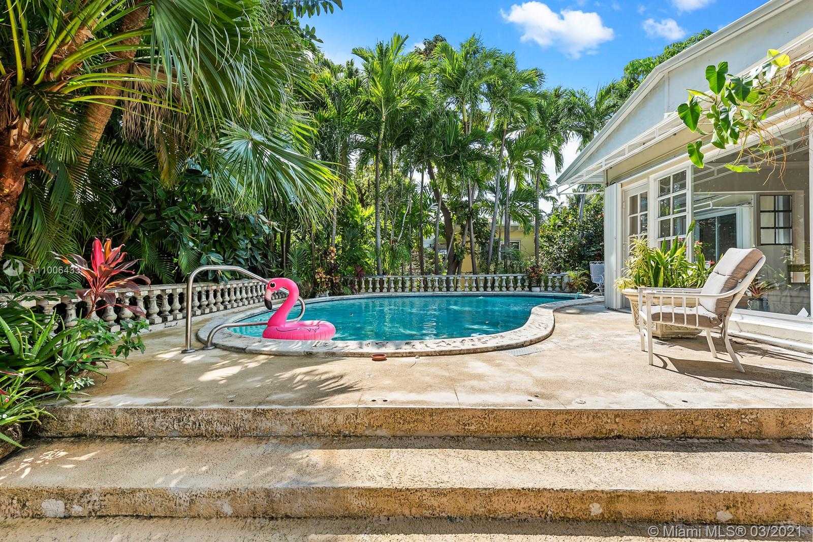 Small Image of 230 BUTTONWOOD DR, Key Biscayne Number 5