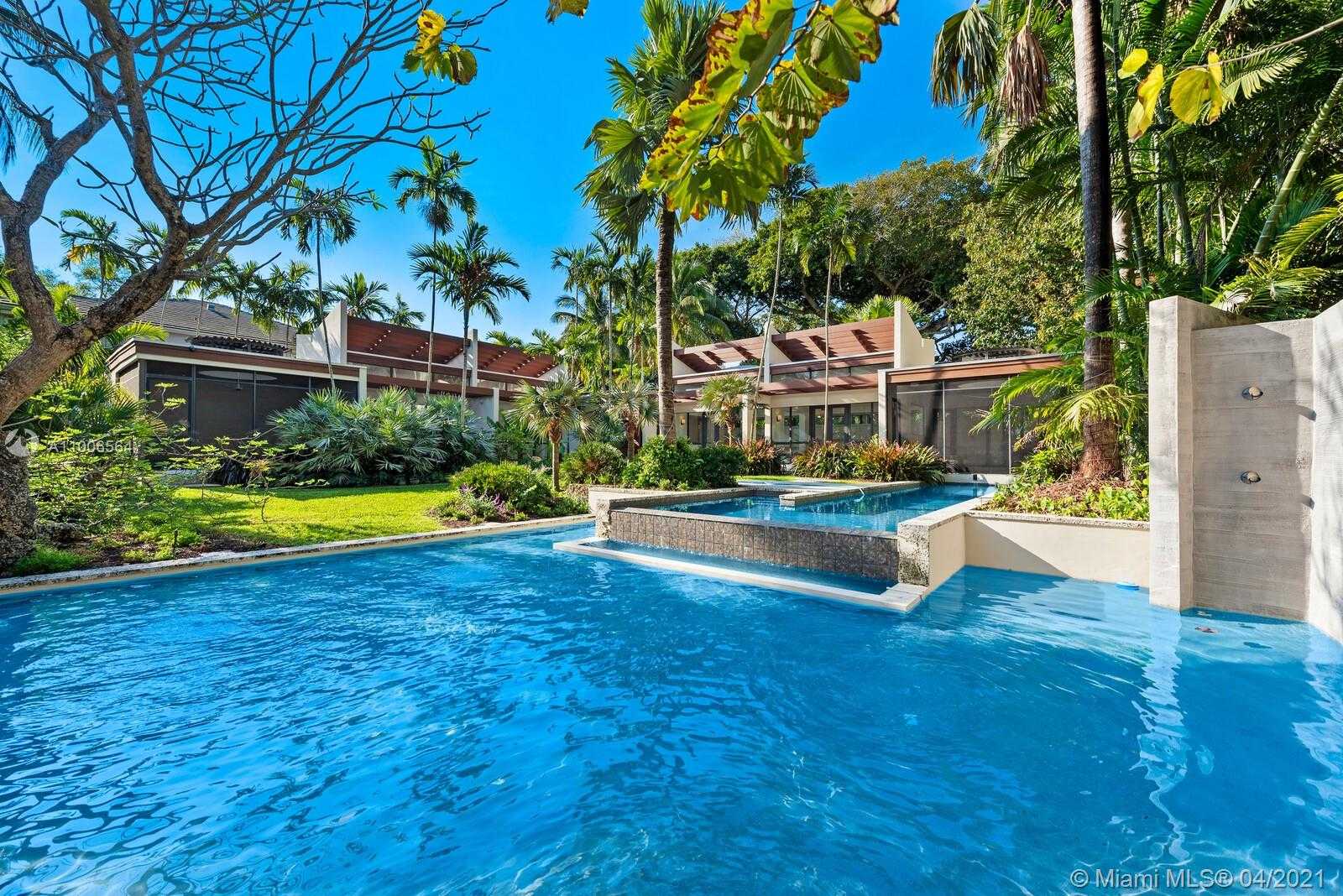 Small Image of 3651 SAINT GAUDENS RD, Miami Number 34