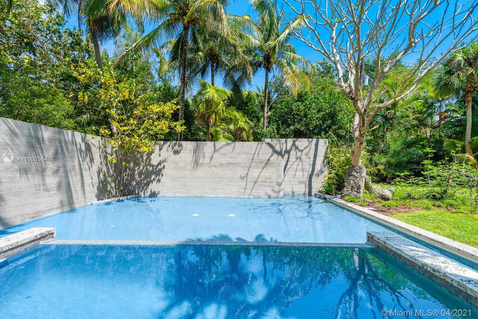 Small Image of 3651 SAINT GAUDENS RD, Miami Number 40