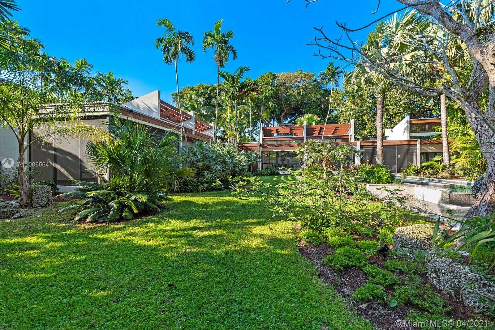 Small Image of 3651 SAINT GAUDENS RD, Miami Number 42