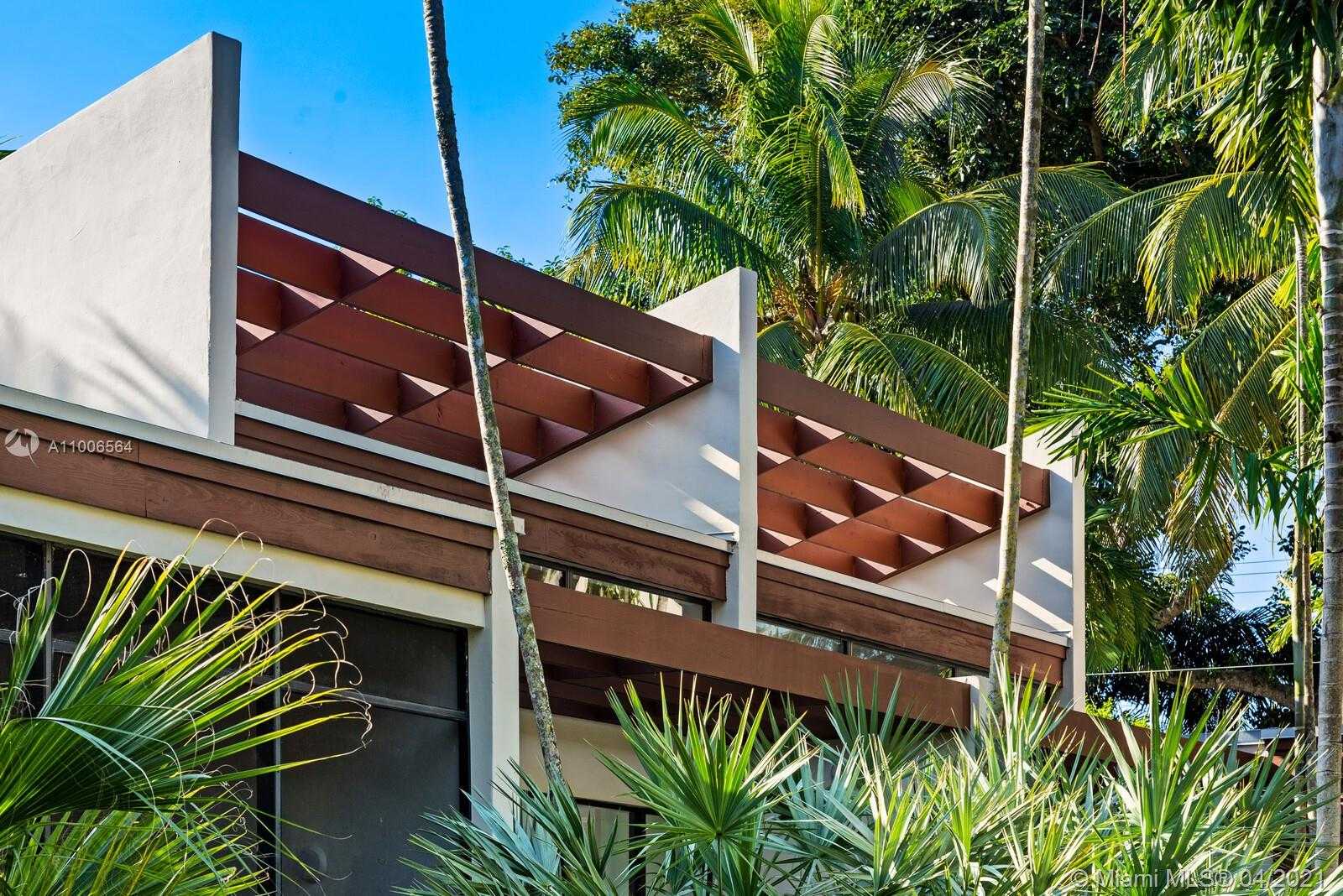 Small Image of 3651 SAINT GAUDENS RD, Miami Number 48