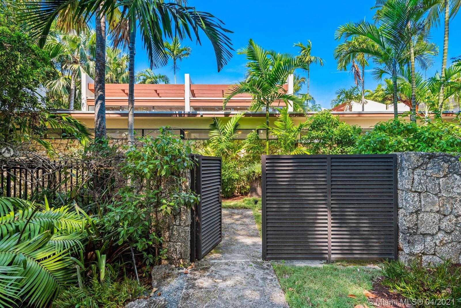 Small Image of 3651 SAINT GAUDENS RD, Miami Number 61