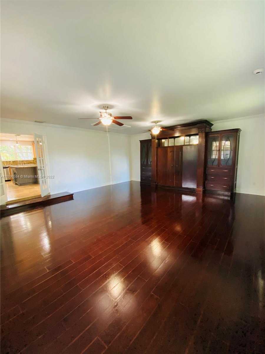 Small Image of 4181 SOUTH WEST 103RD AVE, Davie Number 18