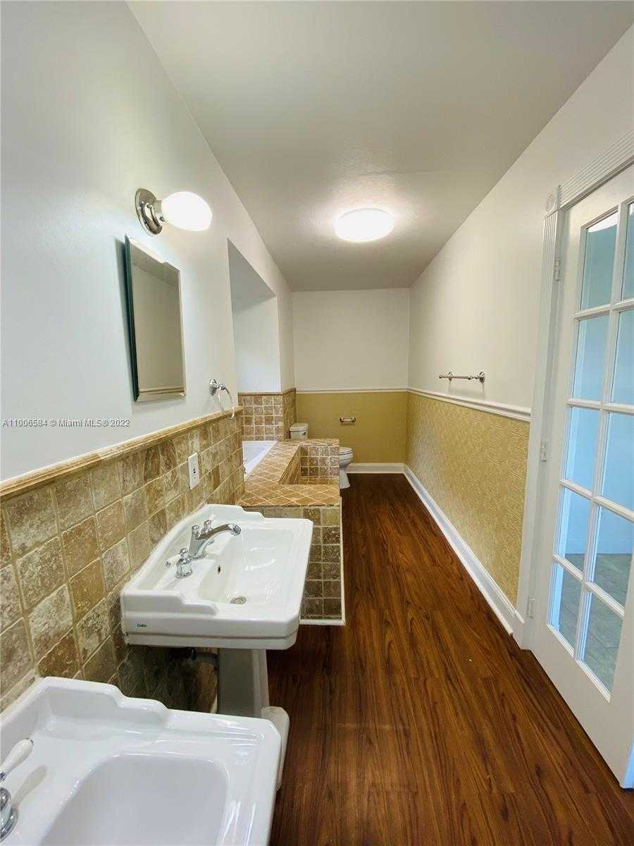 Small Image of 4181 SOUTH WEST 103RD AVE, Davie Number 25