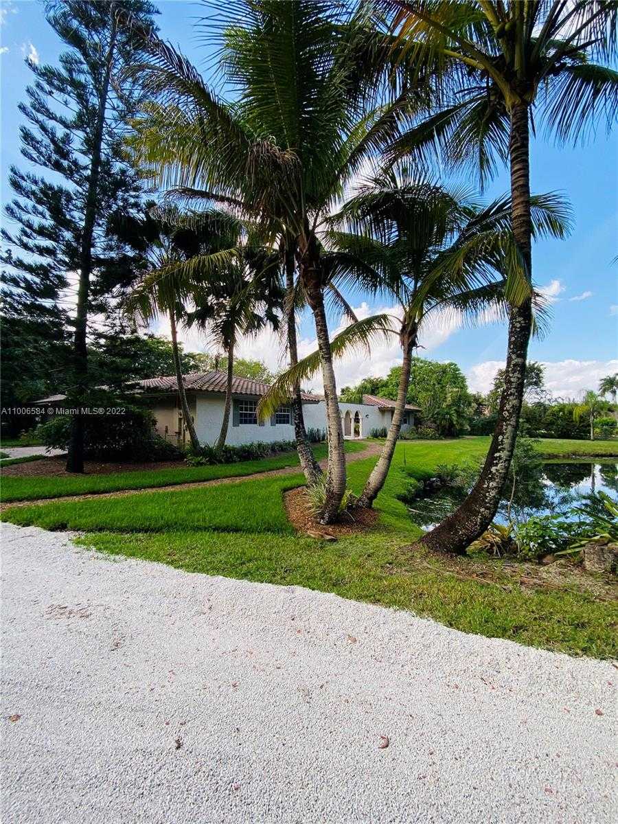 Small Image of 4181 SOUTH WEST 103RD AVE, Davie Number 3