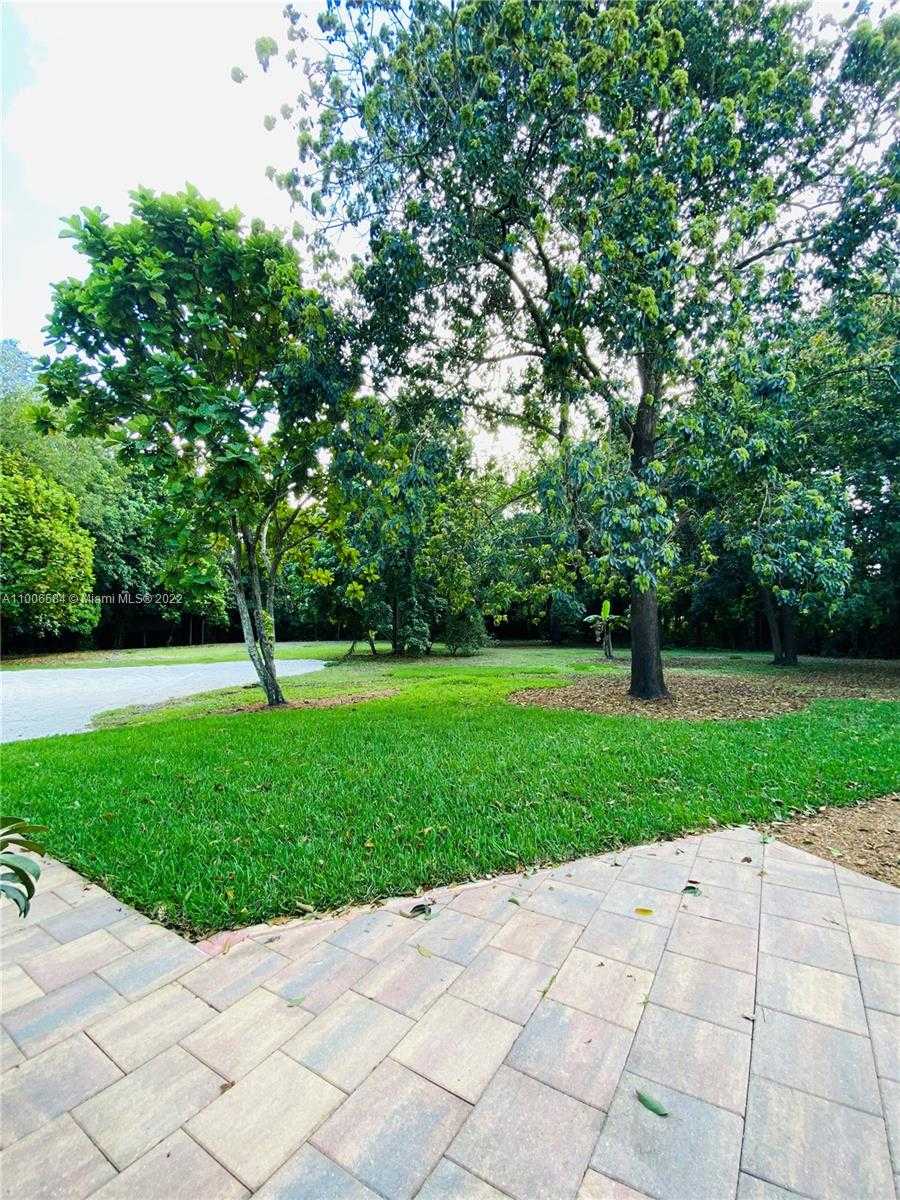 Small Image of 4181 SOUTH WEST 103RD AVE, Davie Number 39