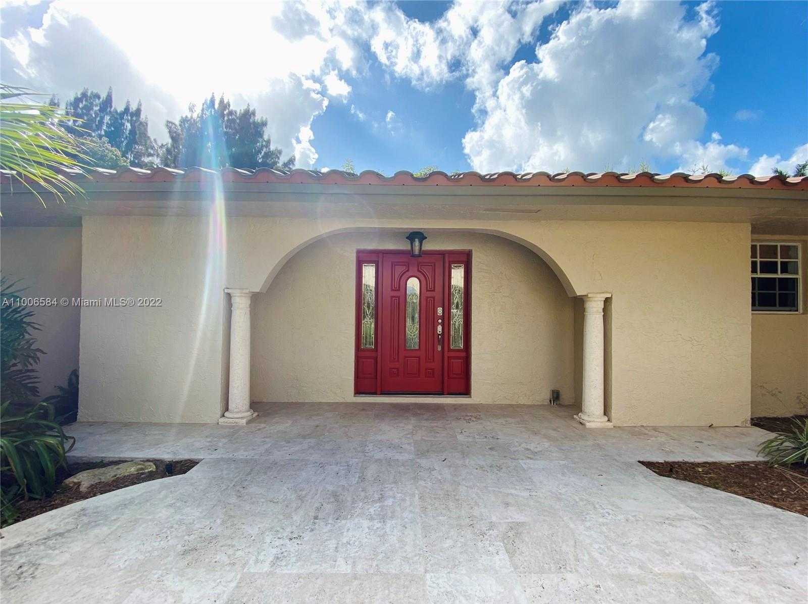 Small Image of 4181 SOUTH WEST 103RD AVE, Davie Number 4