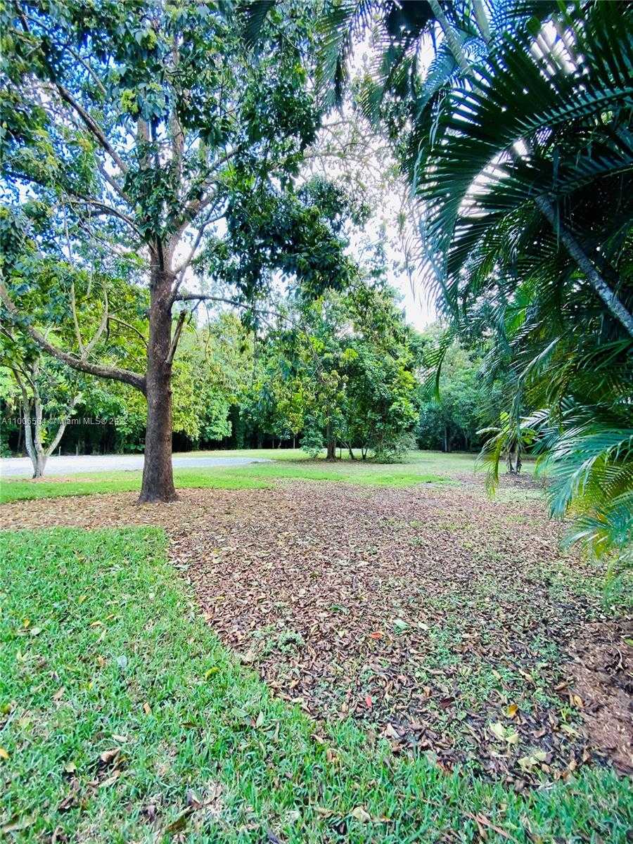 Small Image of 4181 SOUTH WEST 103RD AVE, Davie Number 40