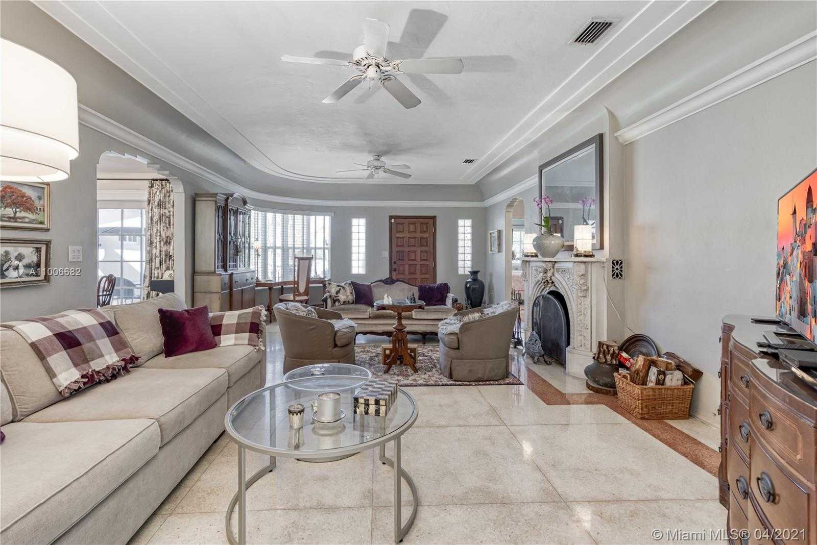 Small Image of 1124 NORTH EAST 89TH ST, Miami Number 6