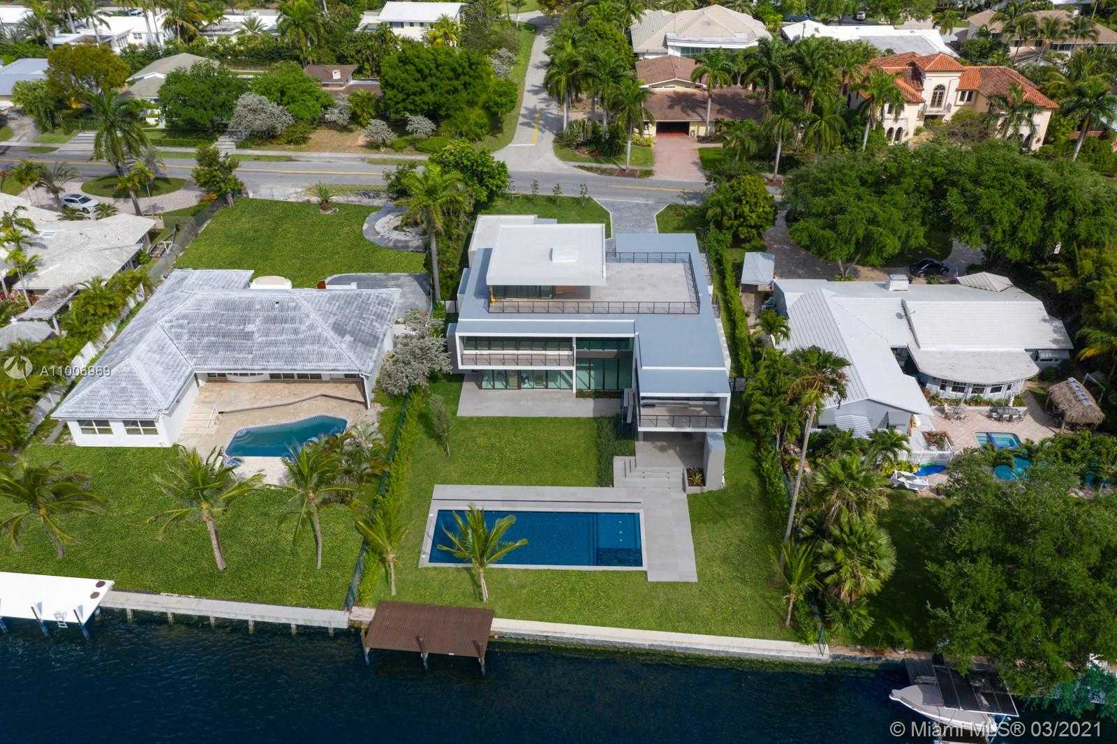 Small Image of 1529 MIDDLE RIVER DR, Fort Lauderdale Number 10