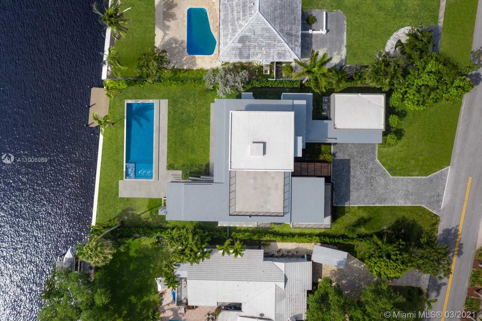 Small Image of 1529 MIDDLE RIVER DR, Fort Lauderdale Number 12