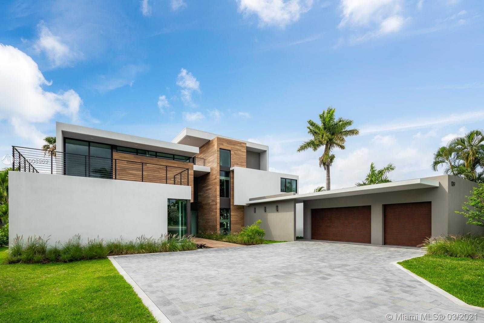 Small Image of 1529 MIDDLE RIVER DR, Fort Lauderdale Number 15