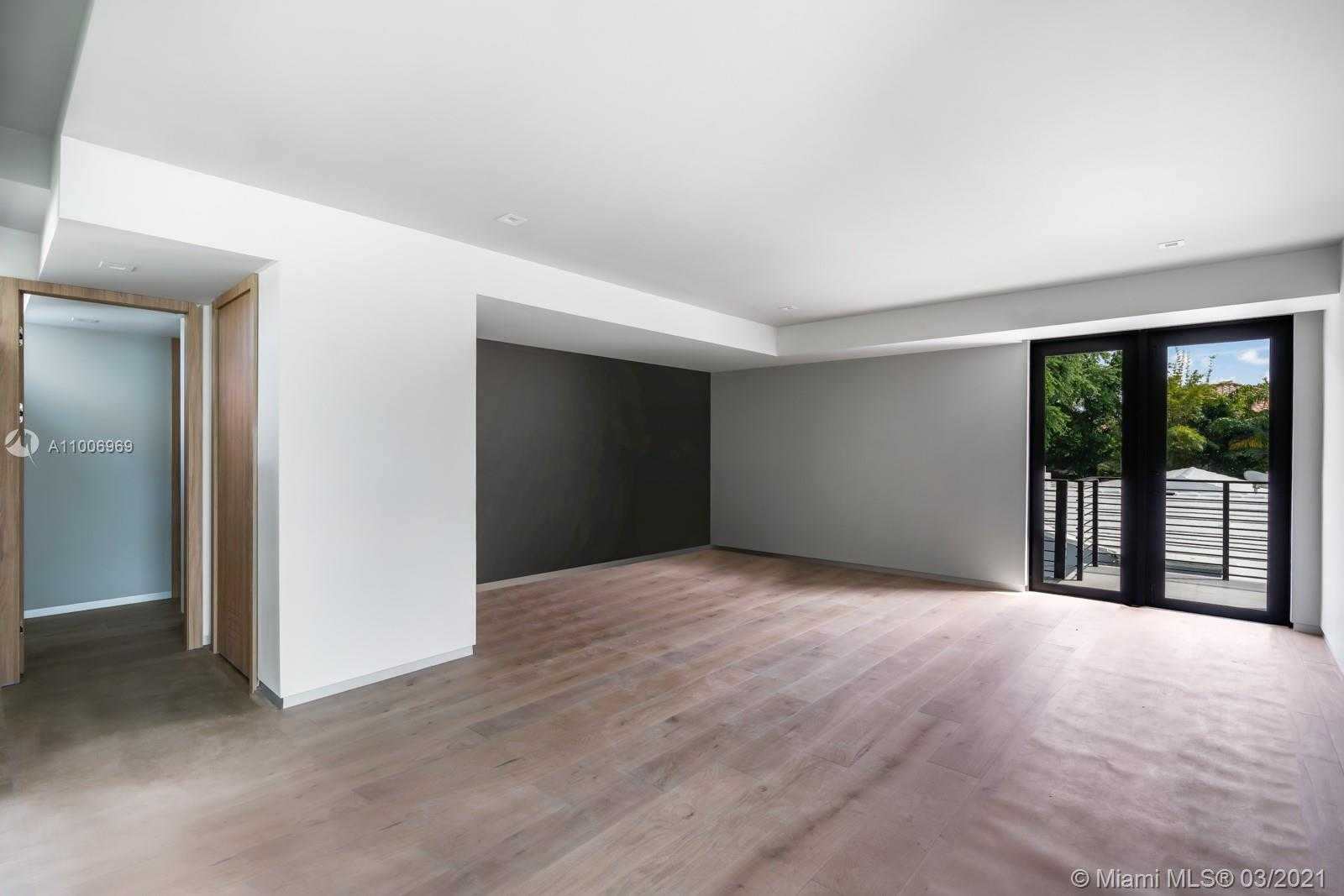Small Image of 1529 MIDDLE RIVER DR, Fort Lauderdale Number 20