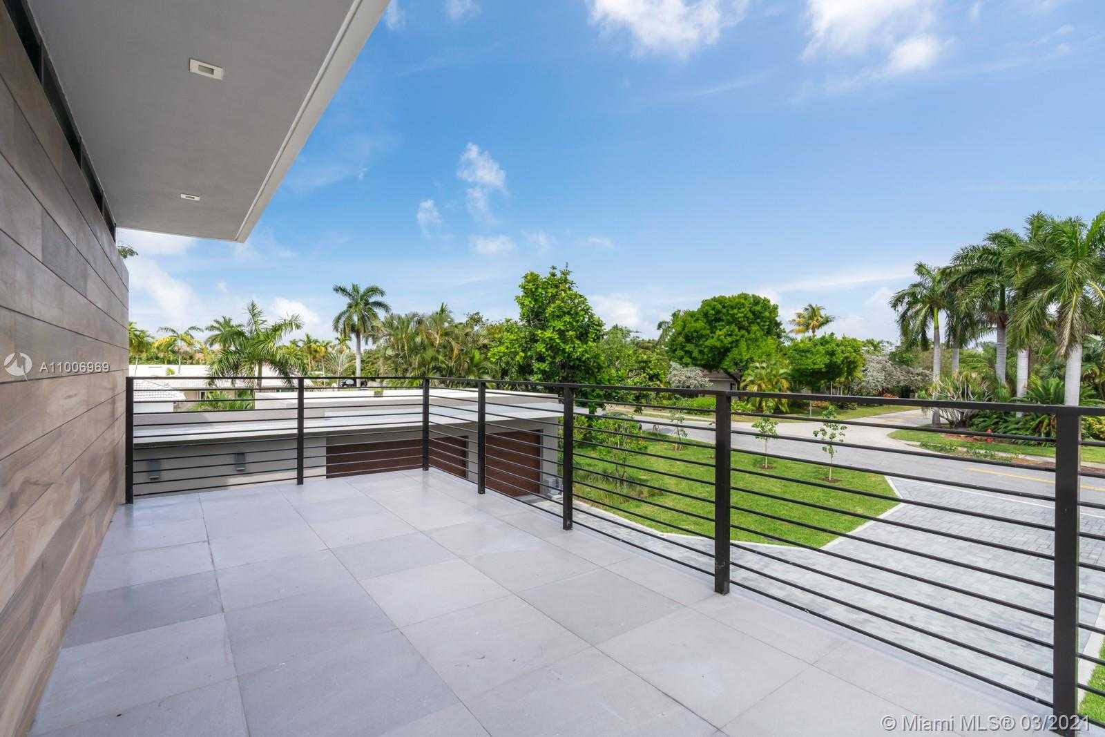 Small Image of 1529 MIDDLE RIVER DR, Fort Lauderdale Number 21
