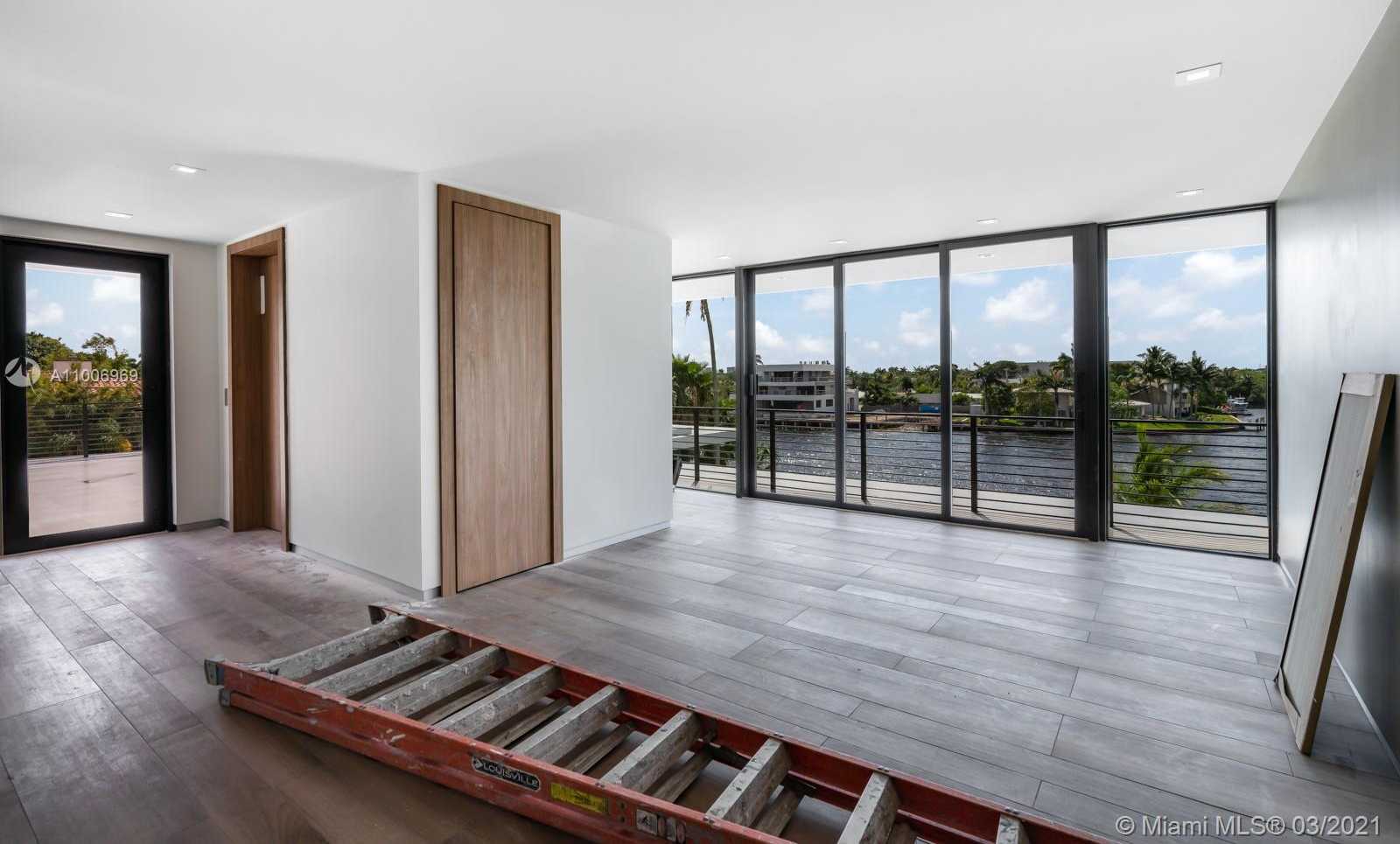 Small Image of 1529 MIDDLE RIVER DR, Fort Lauderdale Number 28