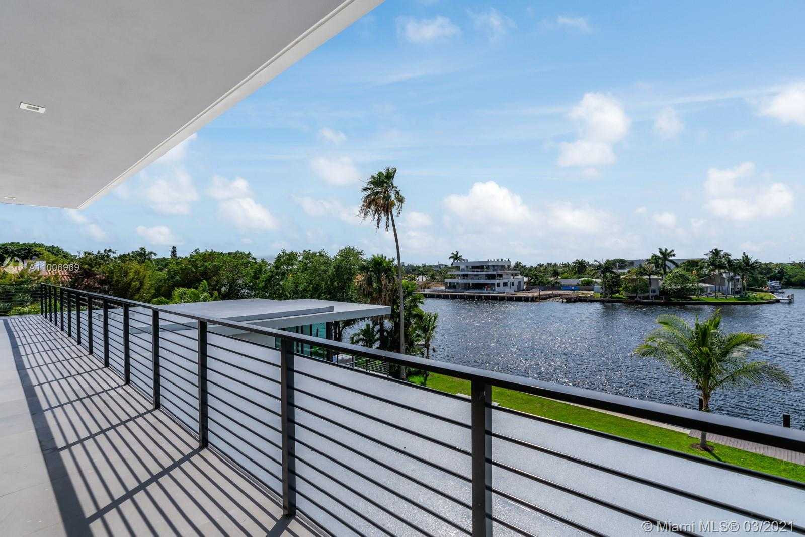 Small Image of 1529 MIDDLE RIVER DR, Fort Lauderdale Number 30