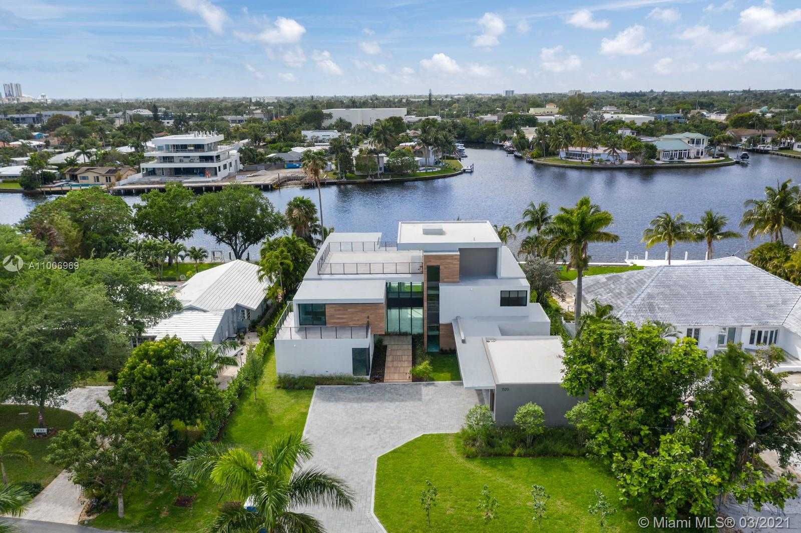Small Image of 1529 MIDDLE RIVER DR, Fort Lauderdale Number 7