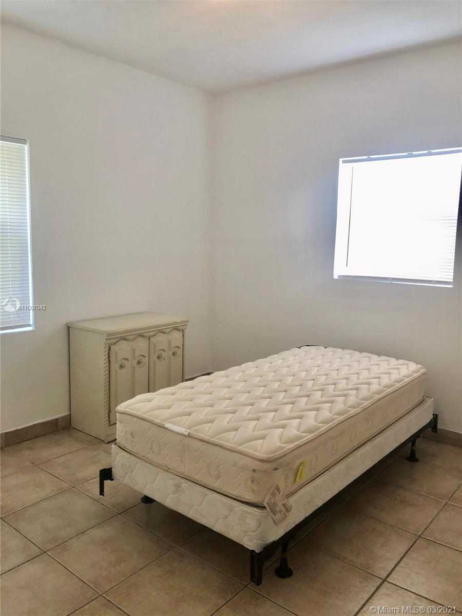 Small Image of 1942 SOUTH WEST 7TH STREET, Miami Number 11
