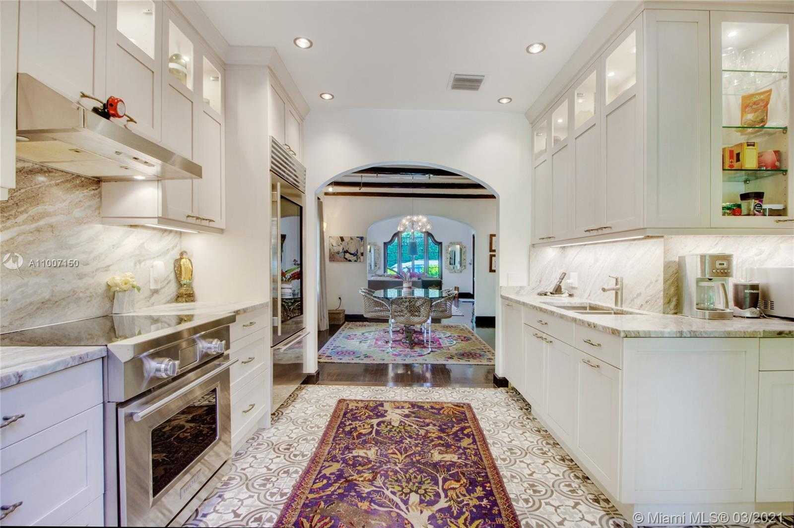 Small Image of 1760 JEFFERSON AVE, Miami Beach Number 5