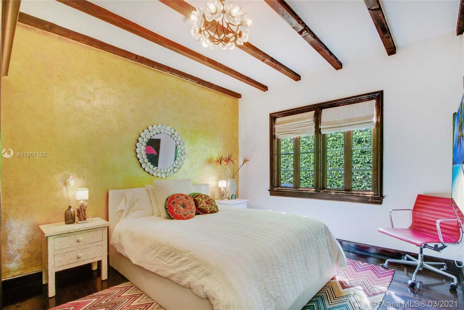 Small Image of 1760 JEFFERSON AVE, Miami Beach Number 9