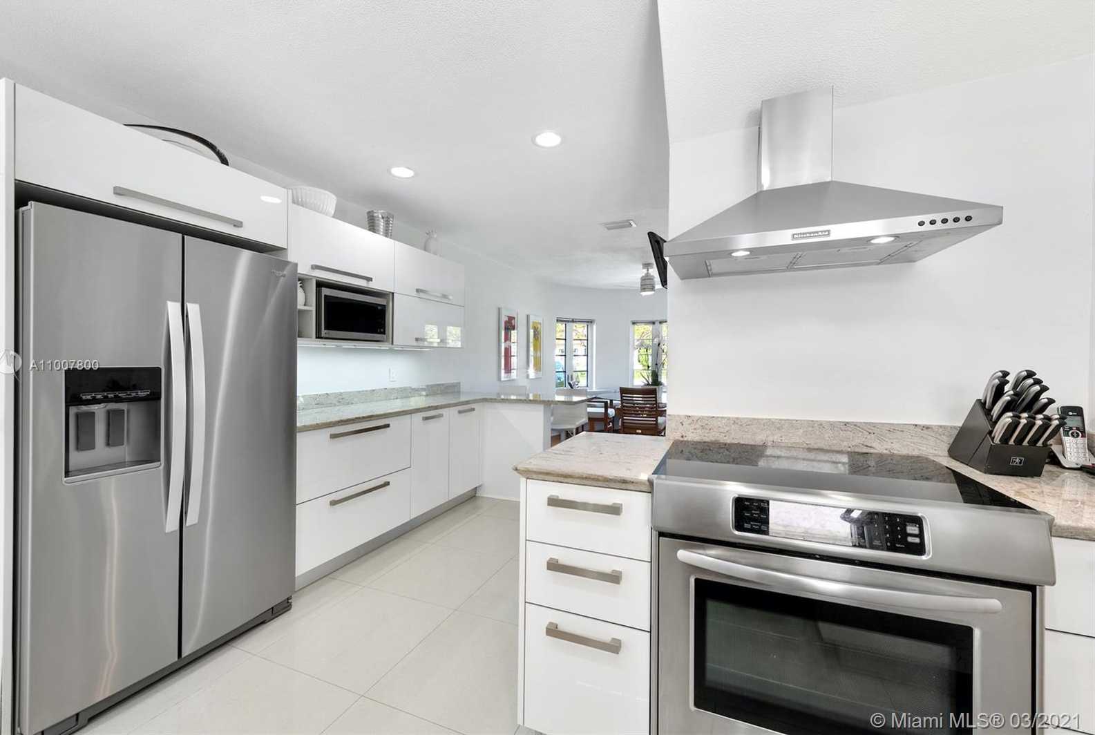Small Image of 600 NORTH EAST 55TH TER, Miami Number 11