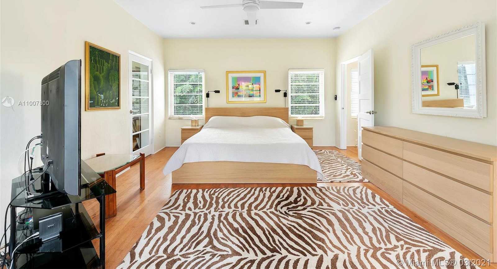 Small Image of 600 NORTH EAST 55TH TER, Miami Number 18