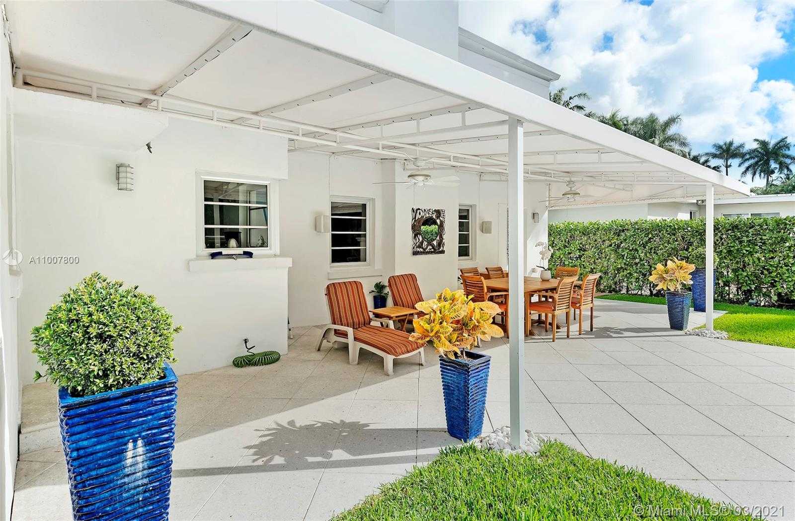Small Image of 600 NORTH EAST 55TH TER, Miami Number 36
