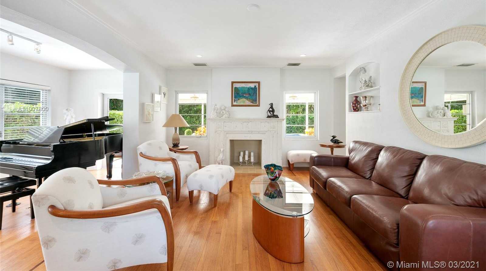 Small Image of 600 NORTH EAST 55TH TER, Miami Number 7