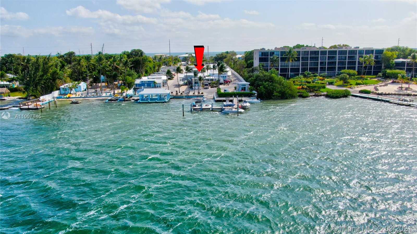 Small Image of 97680 OVERSEAS HIGHWAY, Key Largo Number 2