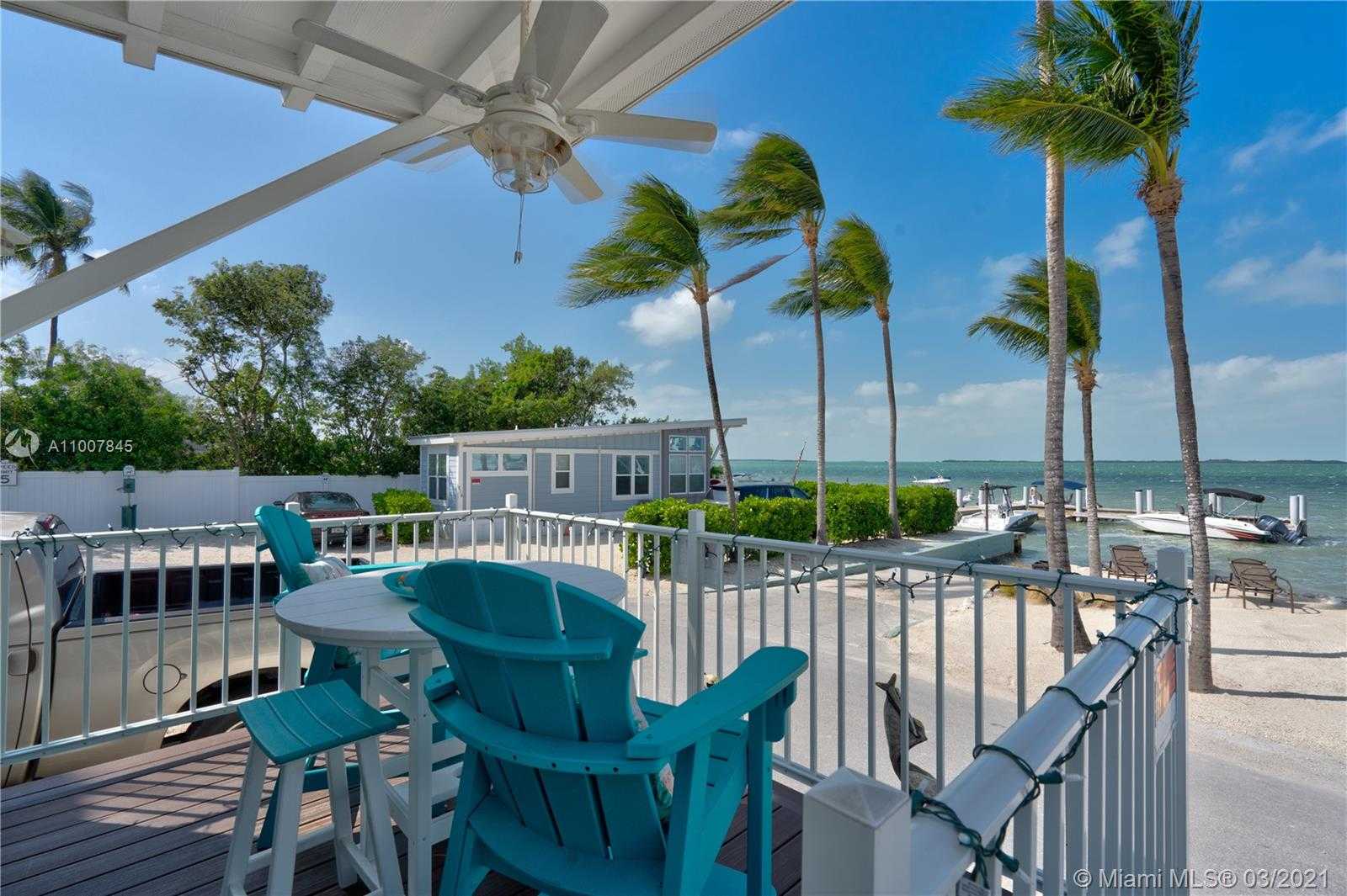 Small Image of 97680 OVERSEAS HIGHWAY, Key Largo Number 9