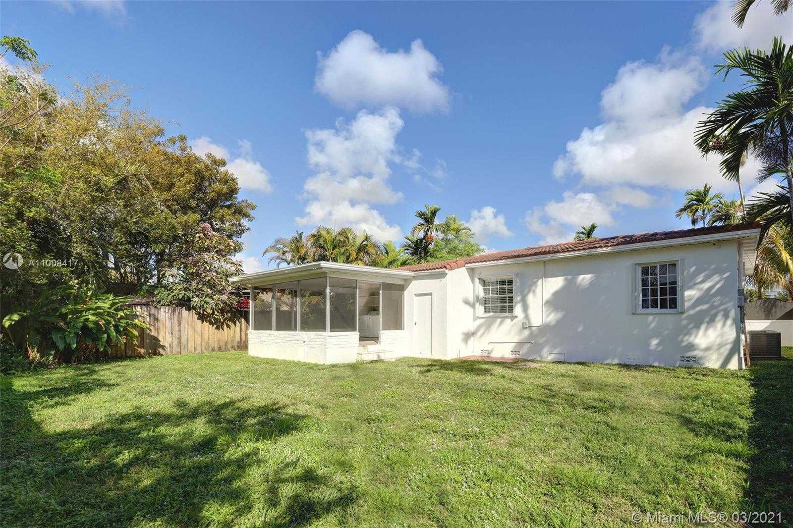 Small Image of 5916 SOUTH WEST 5TH TER, Miami Number 30